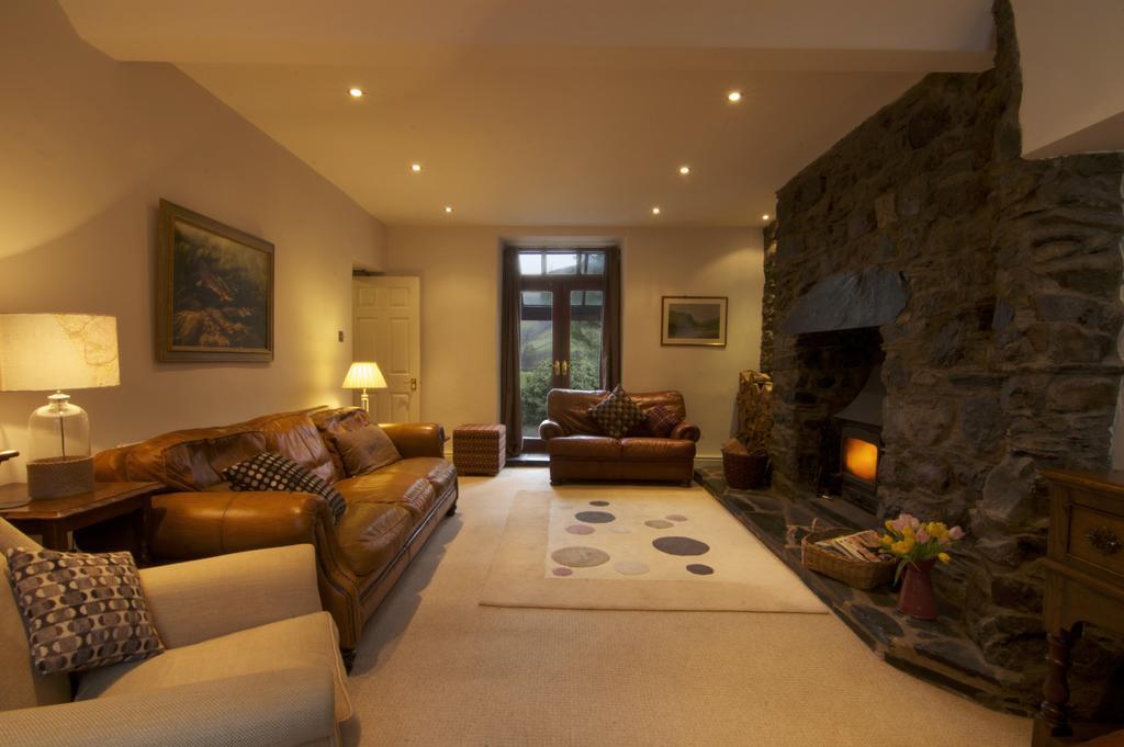 Dolffanog Fawr Hotel Tal-y-llyn Exterior photo