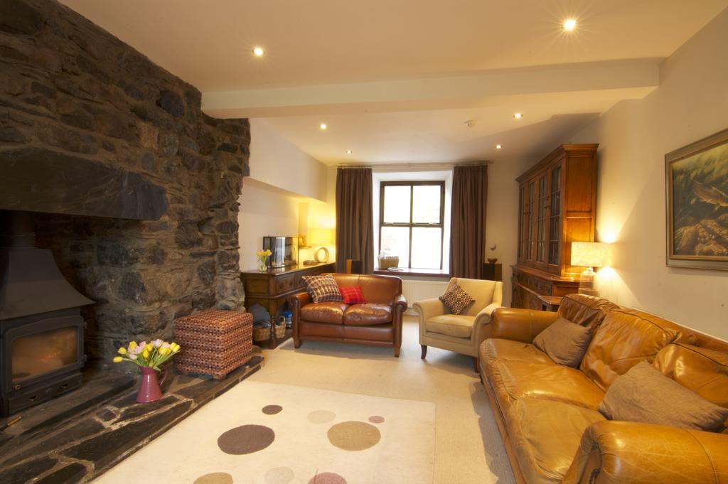 Dolffanog Fawr Hotel Tal-y-llyn Exterior photo